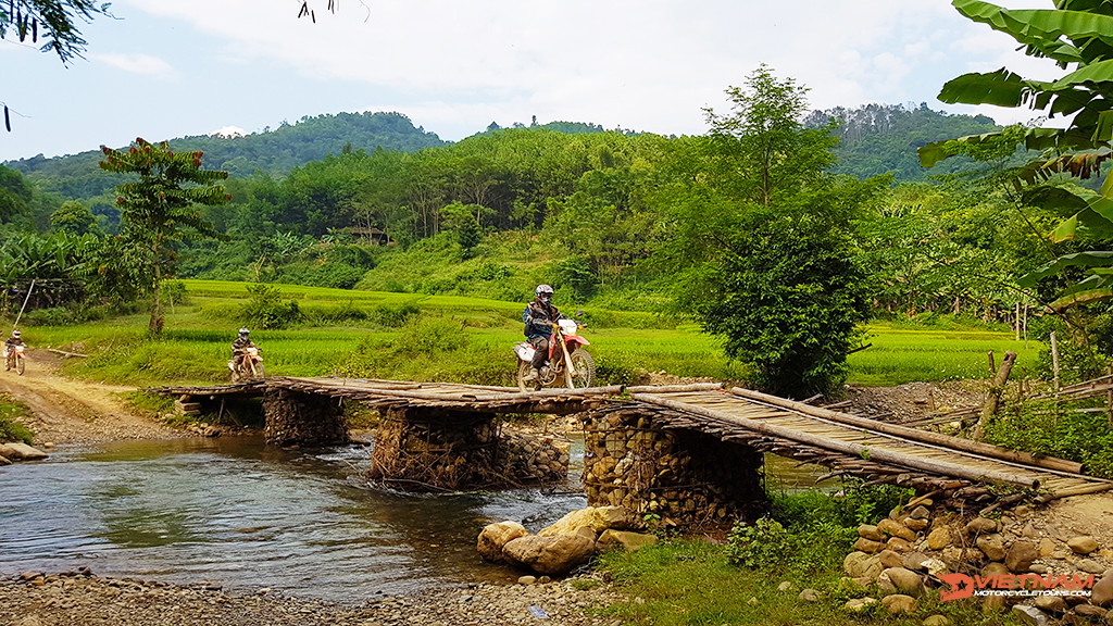 Dirt Bike Parts - Motorbike Tour VietnamBikers