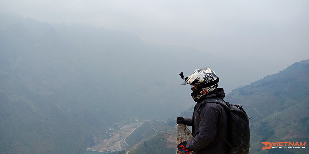 Motorcycle Accessories: 5 useful things riders need to have - Motorbike Tour VietnamBikers