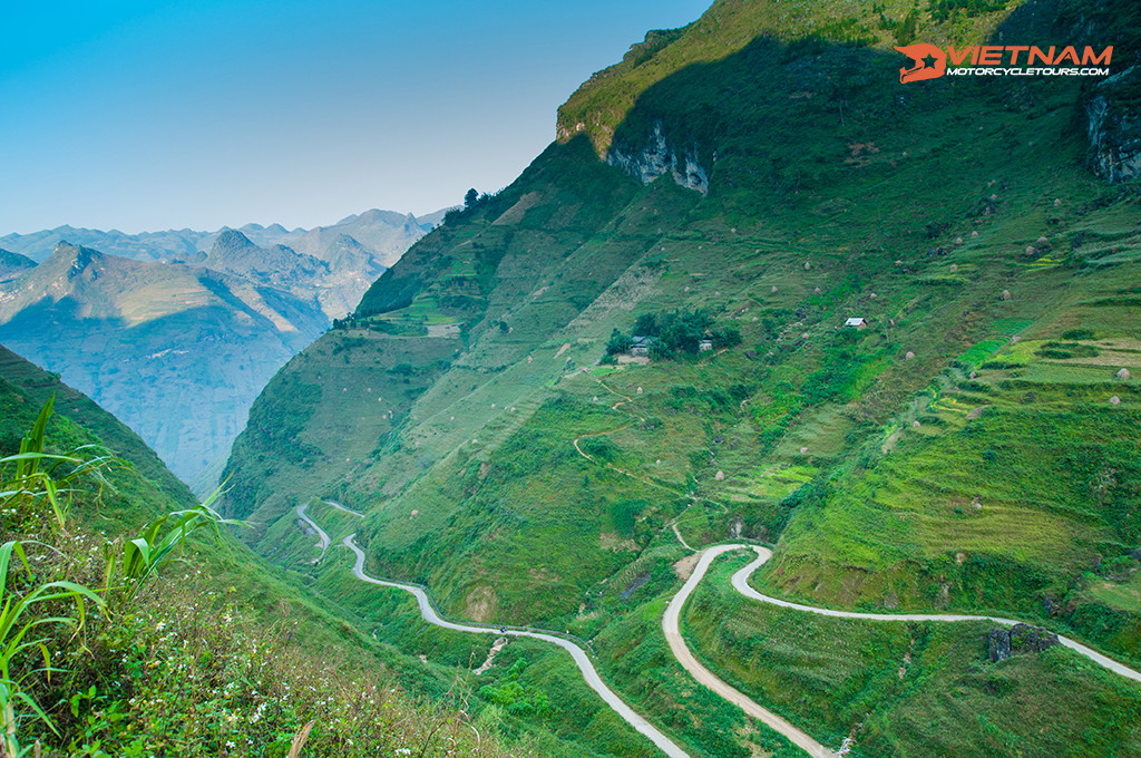 Ma Pi Leng pass- Ha Giang Motorbike Tours