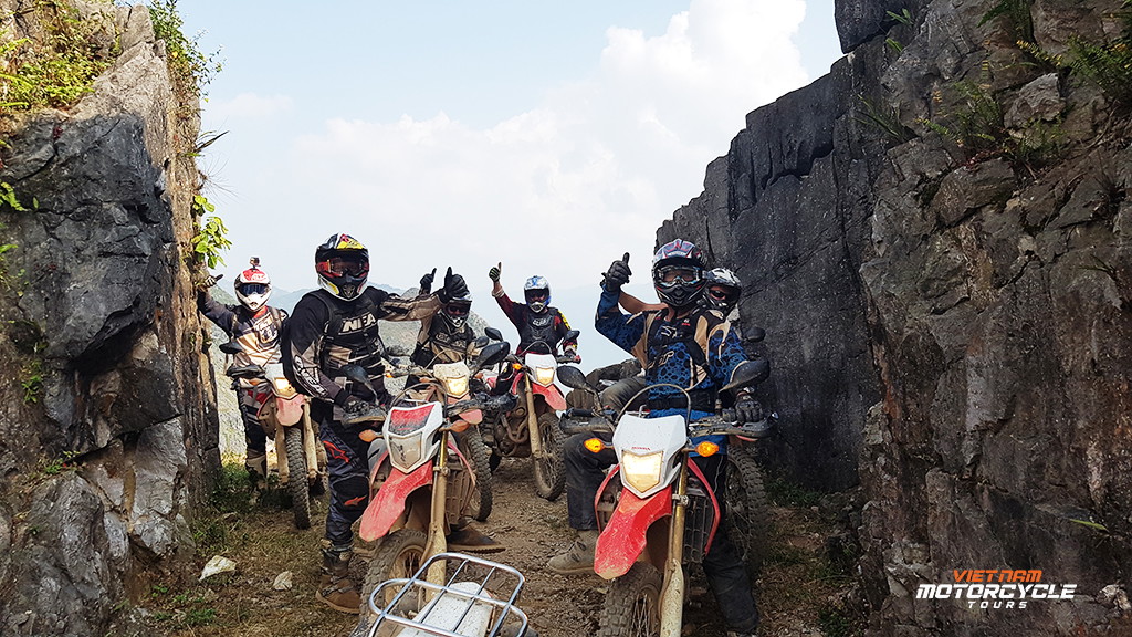 when is the ideal time to go for a ha giang loop tour by motorbike - Motorcycle Tour VietnamBikers