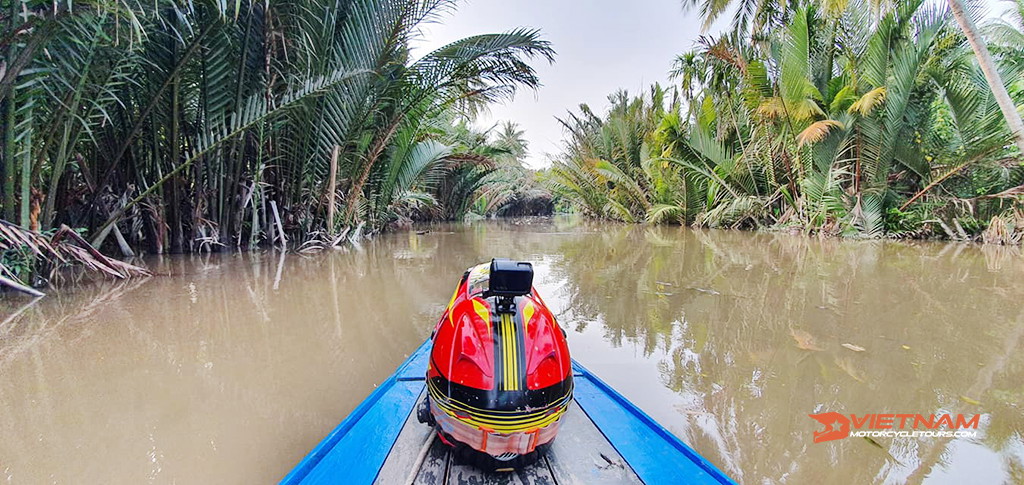 Motorcycle Tour in An Giang Province