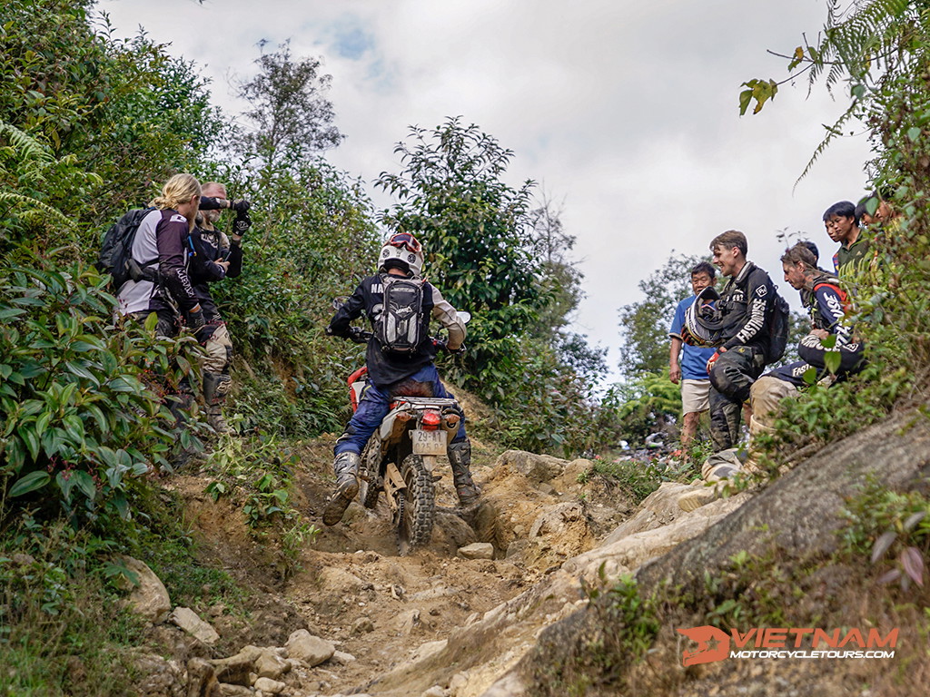 Vietnam Camping Enduro Tour From Hanoi To Sapa: (6 Days)