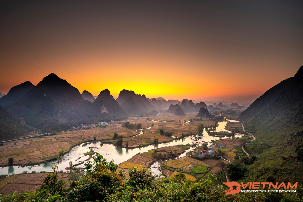 Top 15 Best Vietnam Destinations For A Memorable Motorcycle Trip 2022