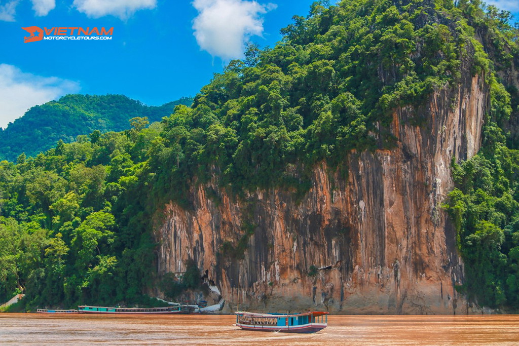 Northern Laos Motorbike Tours (7 days)