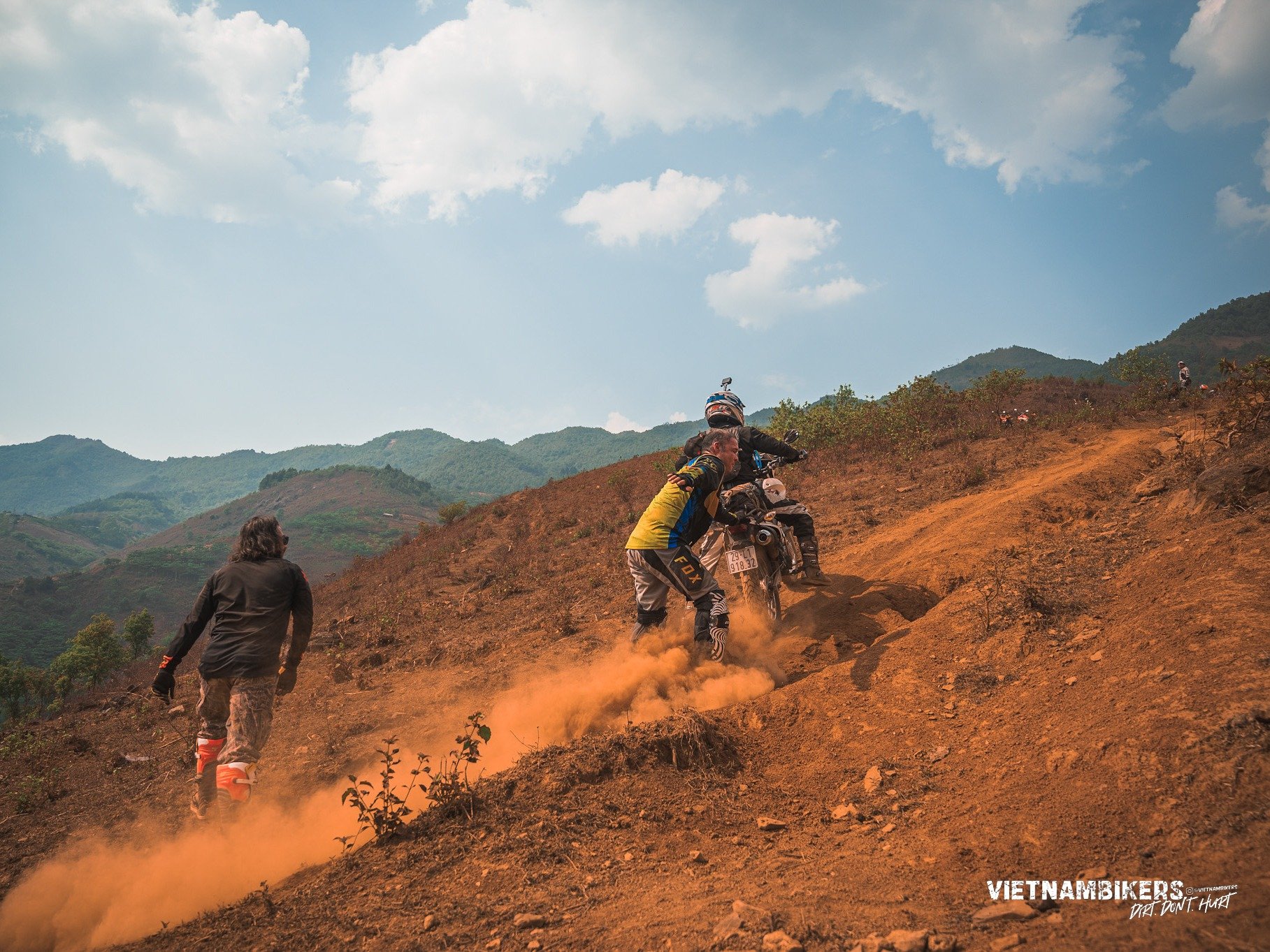 vietnam-enduro-motorbike-tours-travel-vietnam-motorbike-tours-vietnambikers