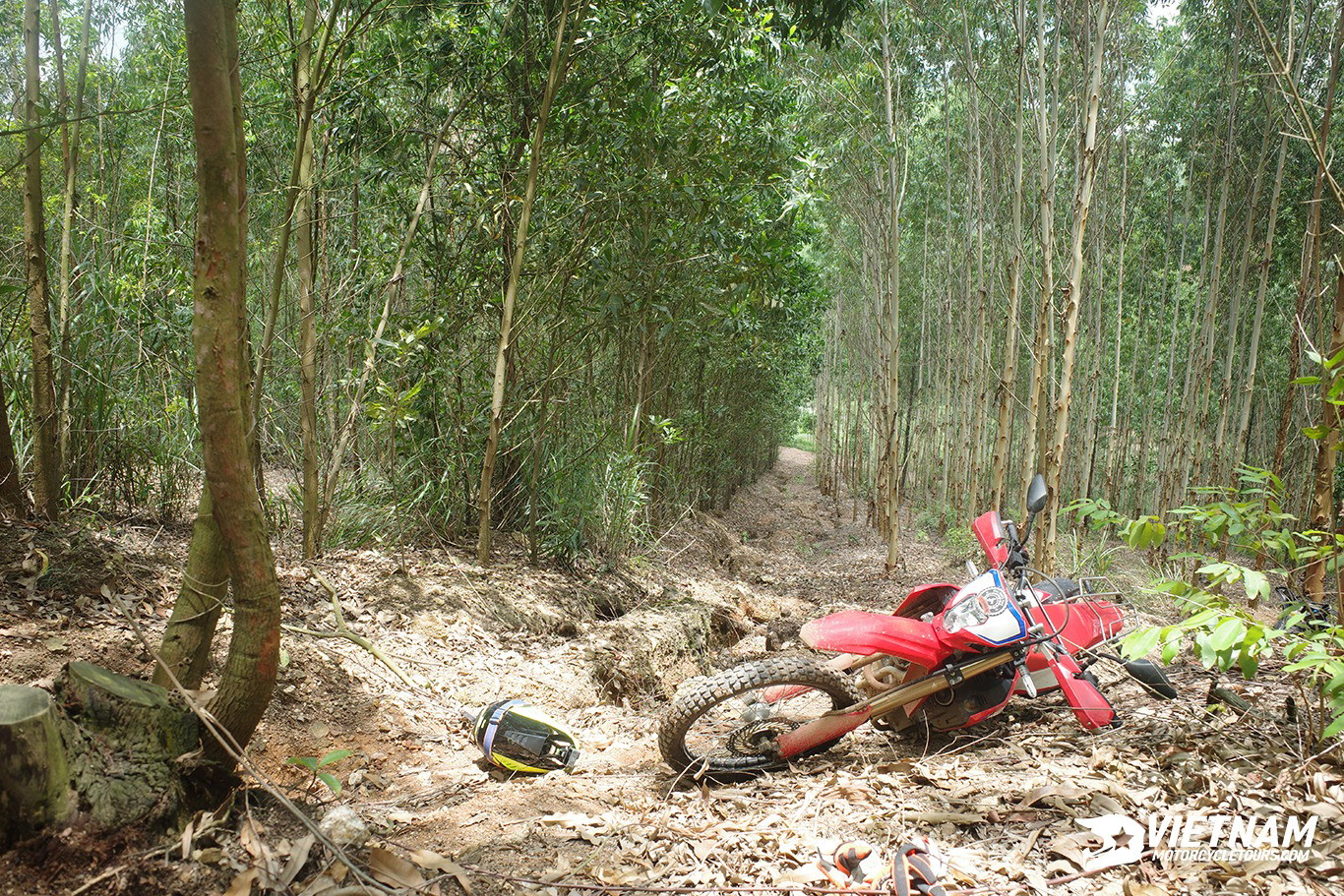 hanoi-enduro-motorbike-day-tour-travel-vietnam-motorbike-tours-vietnambikers