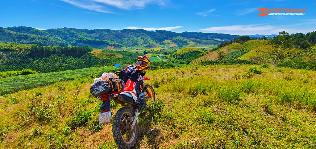 9-day motorcycle tour from hoian to saigon via highland central-motorcycle-tour-from-hoian-12