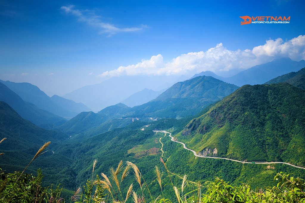 from sapa to sin ho – the best northwest loop motorbike routes-northwest-loop-motorbike-routes-8