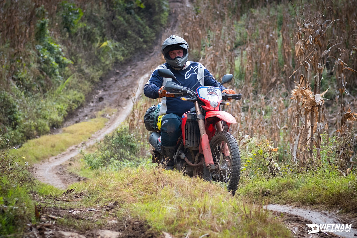 motorbike-tour-north-vietnam-travel-vietnam-motorbike-tours-vietnambikers