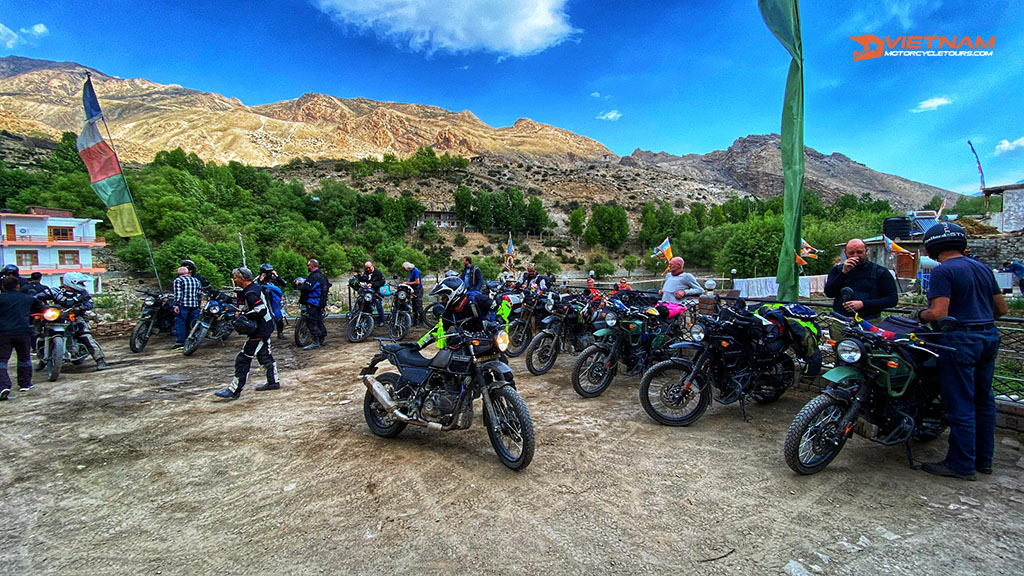 Himalaya Motorbike Tours - 15 Days To Brave The Rock - Motorbike Tour VietnamBikers