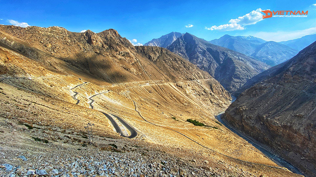 Himalaya Motorbike Tours - 15 Days To Brave The Rock - Motorbike Tour VietnamBikers