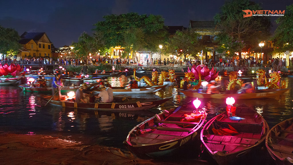 Why Visit Vietnam? 5 Reasons From A Local Vietnamese Guide - Motorbike Tour VietnamBikers