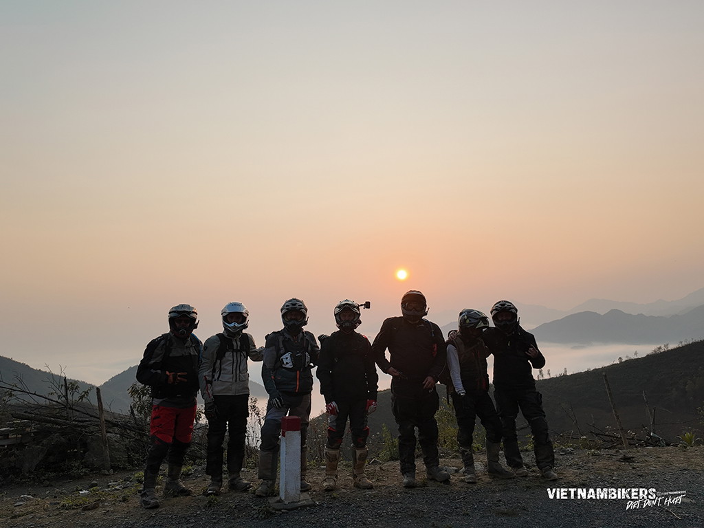 9-day-motorcycle-trip-travel-vietnam-motorbike-tours-vietnambikers