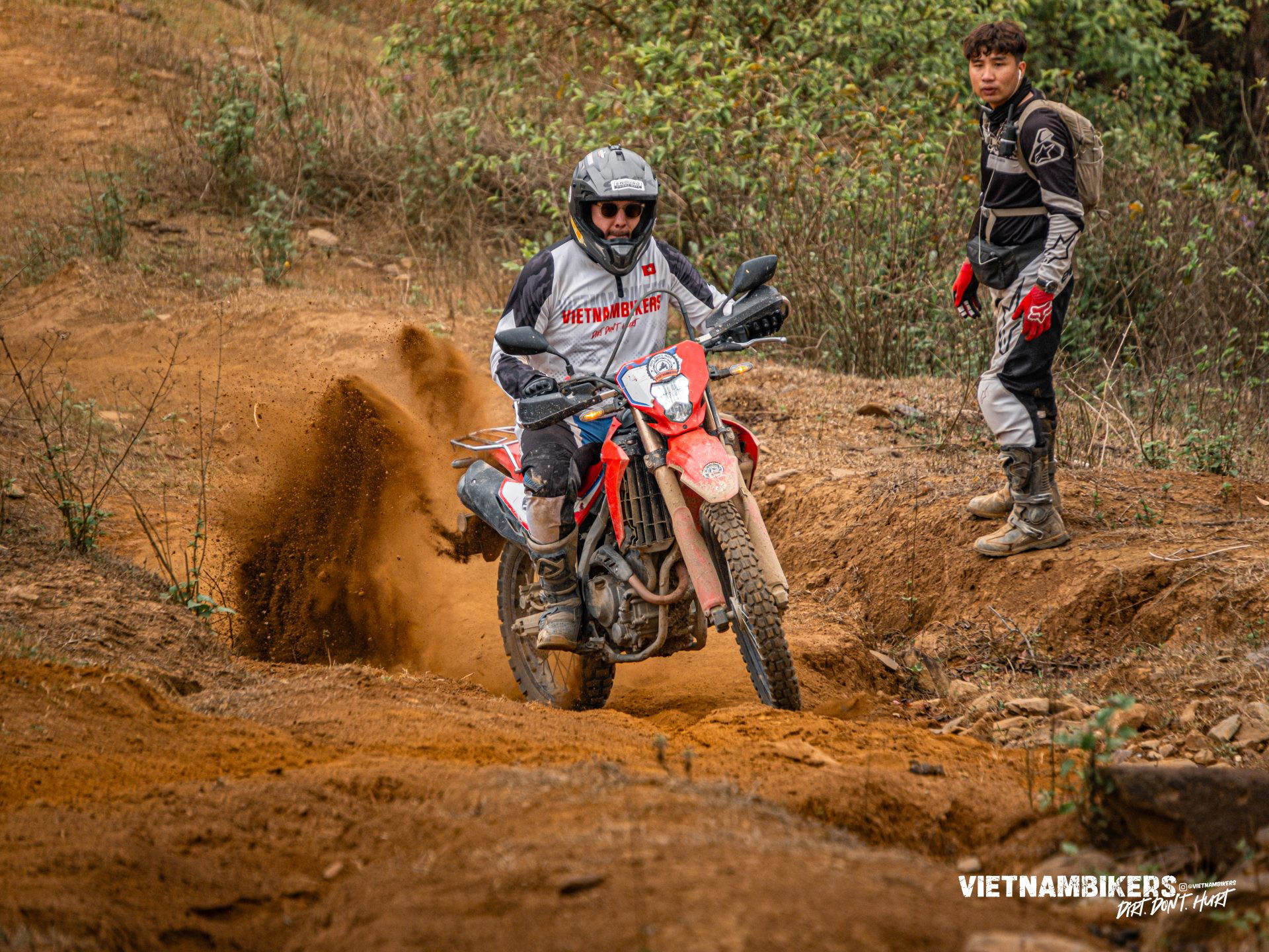 full detailed of off road vietnam motorbike tours 13d 12n - Motorcycle Tour VietnamBikers