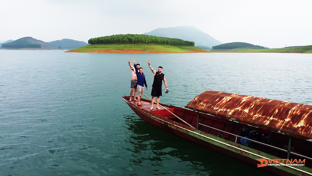 Vu Linh to Bac Ha Motorbike Trip