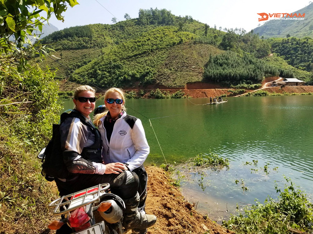 Vietnam Riding Gears - Motorbike Tour VietnamBikers