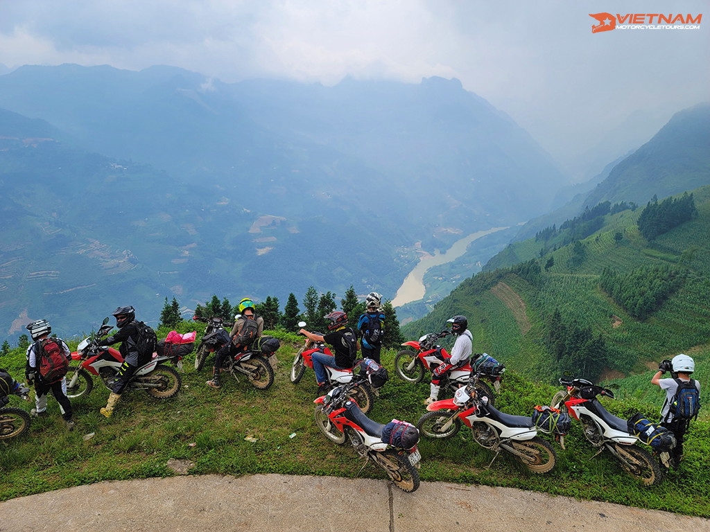 Best Time For Riding In Vietnam - Useful Tips For You - Motorbike Tour VietnamBikers