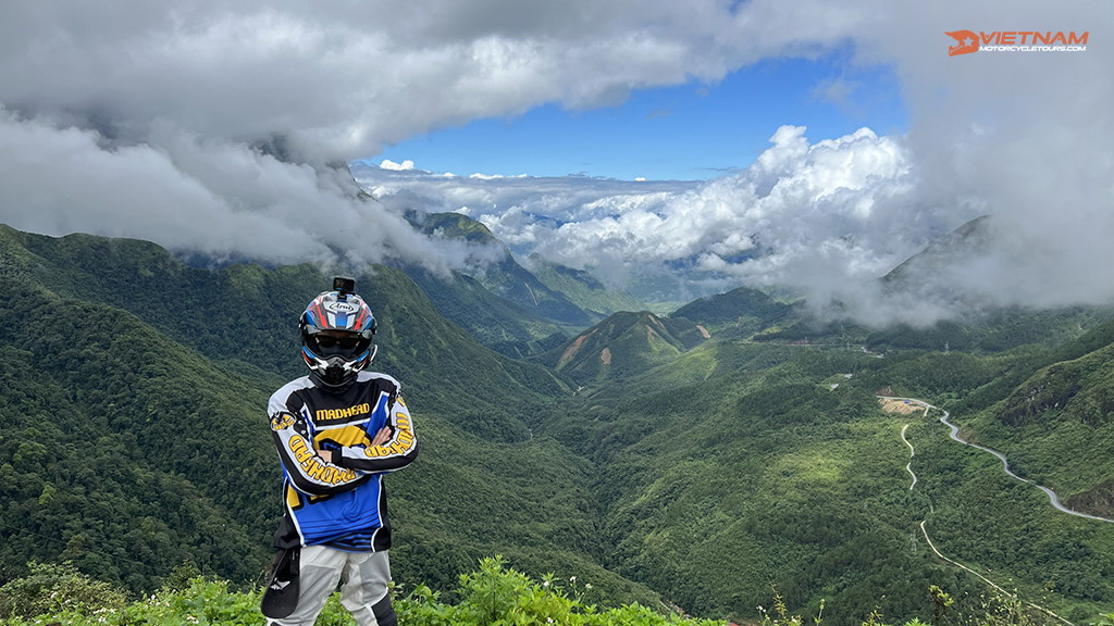 O Quy Ho Pass Motorbike Tour