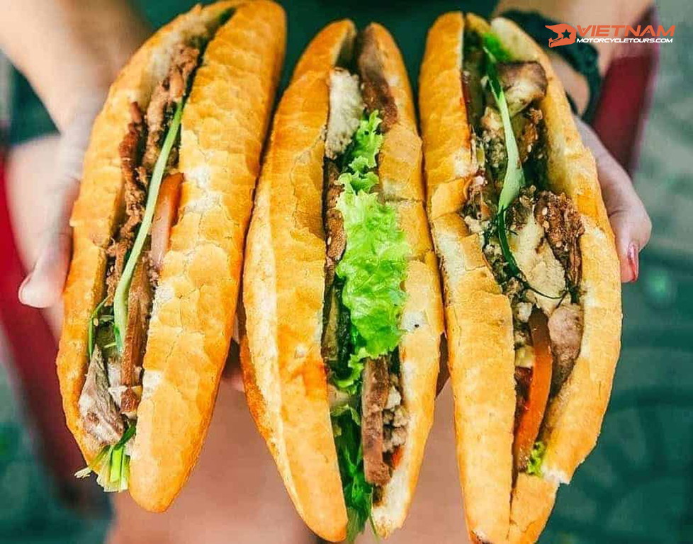 Vietnamese Baguette with Pork/Egg