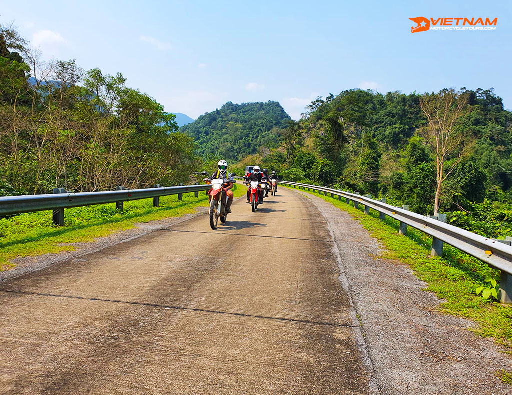 Ho Chi Minh Road Motorbike Guide- Overview