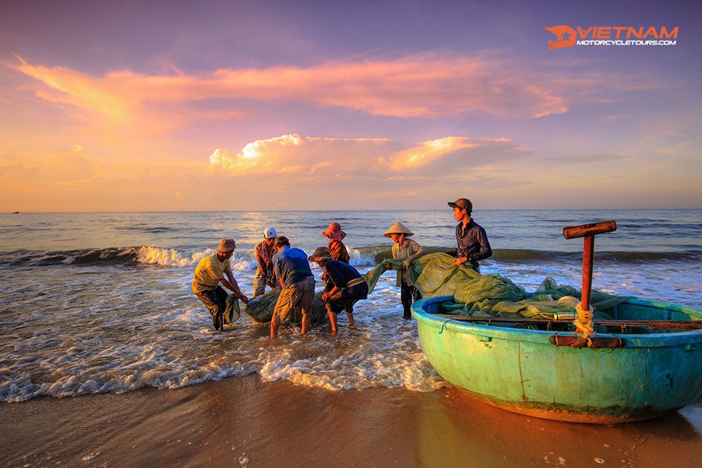 Two-Day Motorbike Tour To Lagi Beach