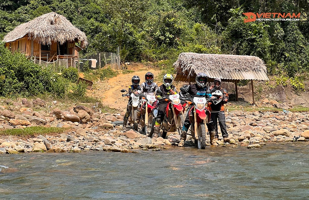 Mai Chau – Phu Yen Motorbike Tour