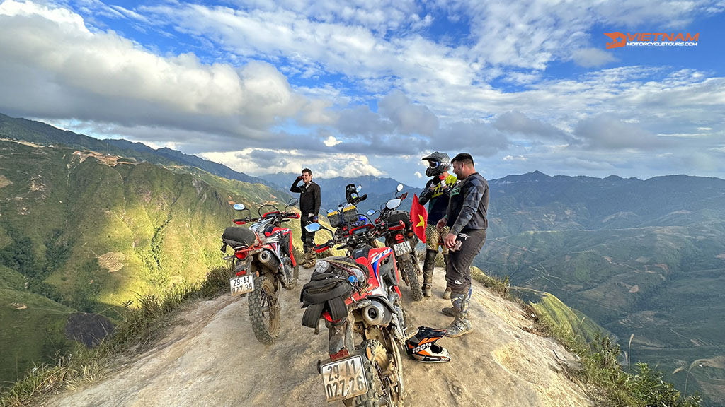 Do I Need A Motorcycle License In Vietnam? - Motorbike Tour VietnamBikers