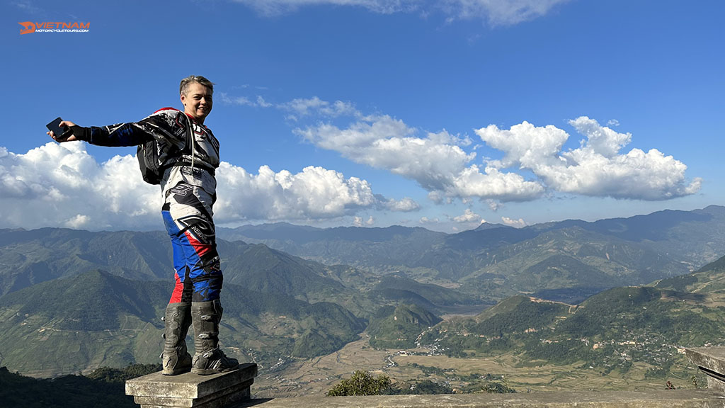 Female Vietnam Motorbike Tours: 11 Days On The Go! - Motorbike Tour VietnamBikers