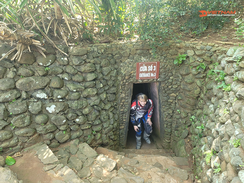 Khe Sanh – Vinh Moc Tunnel – Hue Motorbike Ride - 180km