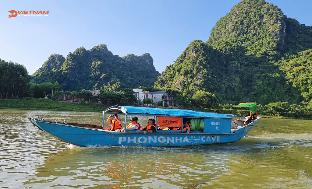 Tan Ky Motorbike Tour To Phong Nha - 280km