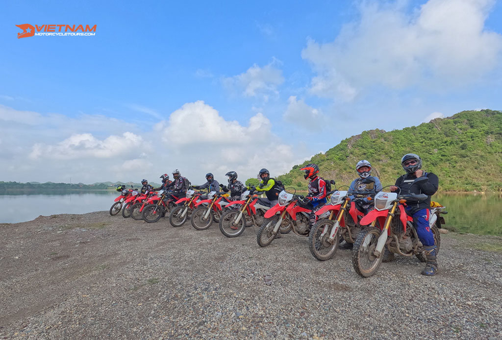 how to travel from Ho Chi Minh City to Hanoi - Motorbike Tour VietnamBikers