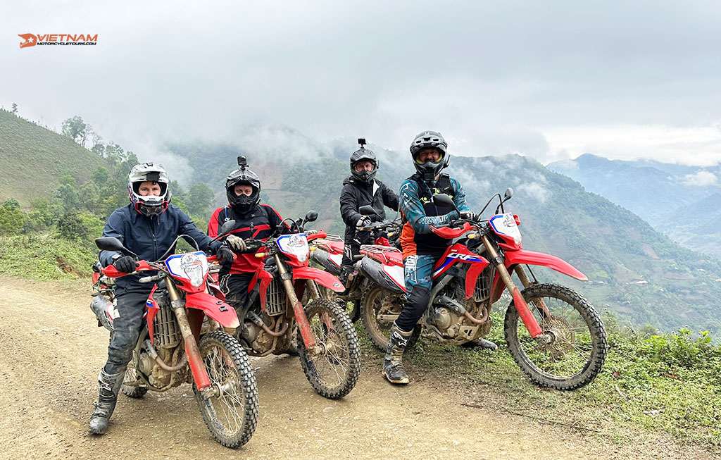 Top 9 Best Things to Prepare a Safe Vietnam Motorbike Tour - Motorbike Tour VietnamBikers