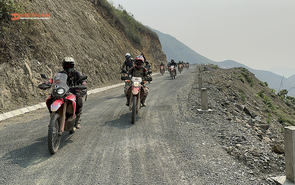 Documents Needed For Crossing The Border With A Motorbike Between Vietnam and Laos