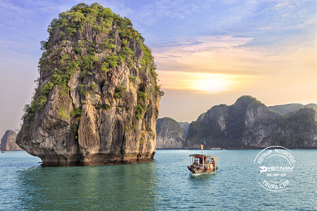 Halong Bay Motorbike Tour - The UNESCO World Heritage