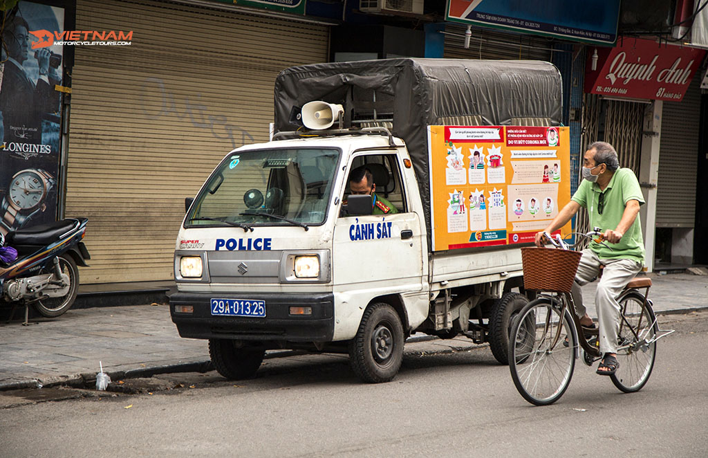 Vietnamese Police Guide: Tips To Deal On The Road - Motorbike Tour VietnamBikers