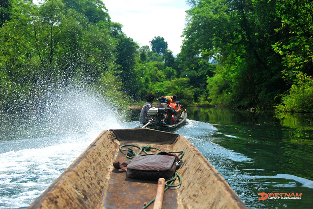 laos-motorcycle-travel-guide-travel-vietnam-motorbike-tours-vietnambikers