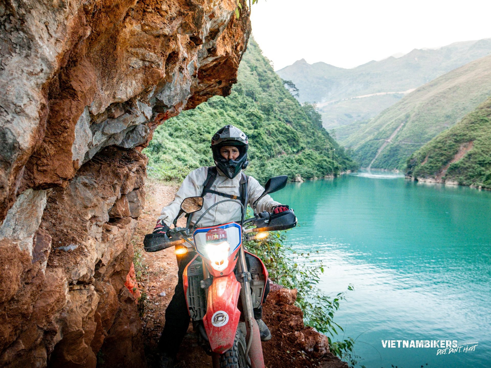vietnam top gear motorbike tour 23 days to chase a dream - Motorcycle Tour VietnamBikers