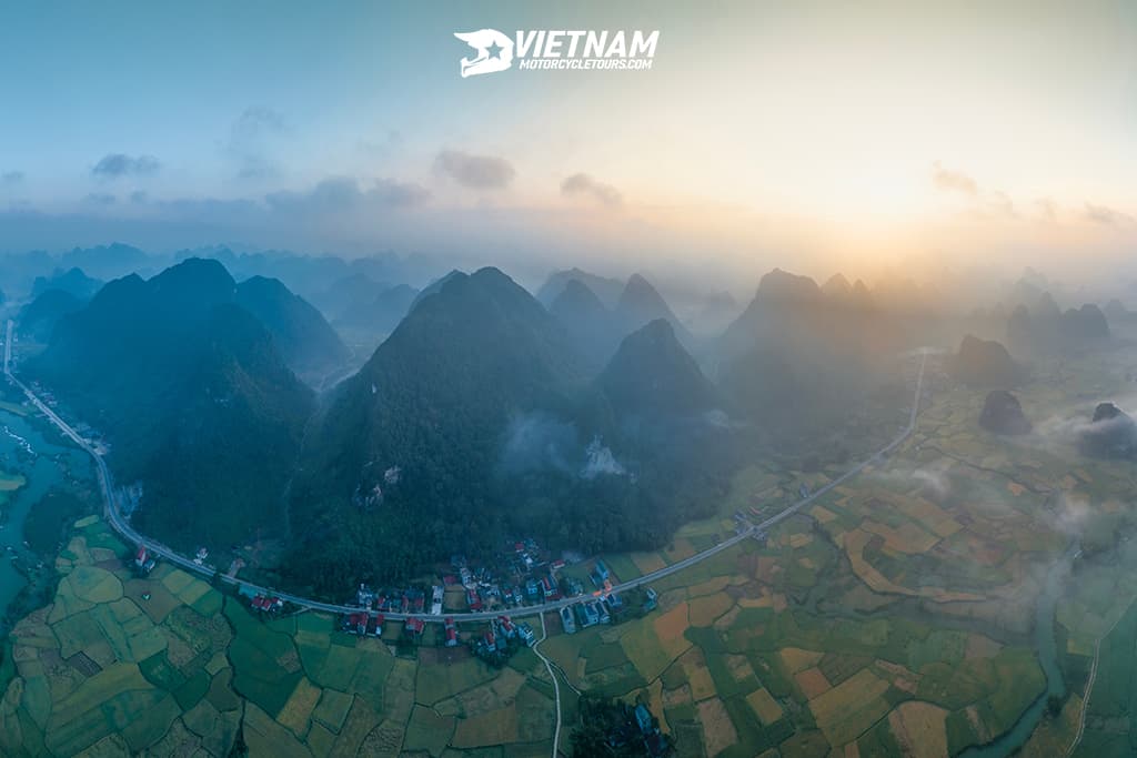 Cao Bang City - Pac Bo Cave Motorbike Tour