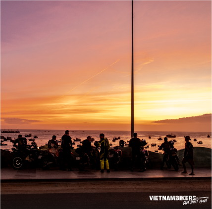 (Tour 09) Ho Chi Minh Trail Motorcycle Tour 12 Days Experiencing Nature - Motorbike Tour VietnamBikers
