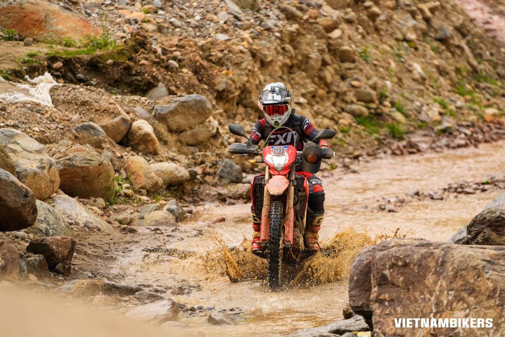 Motorcycle Tours in Vietnam 2025-Explore the Country on Two Wheels - Motorcycle Tours in Vietnam Motorcycle Tours in Vietnam 2025-Explore the Country on Two Wheels - Motorbike Tour VietnamBikers