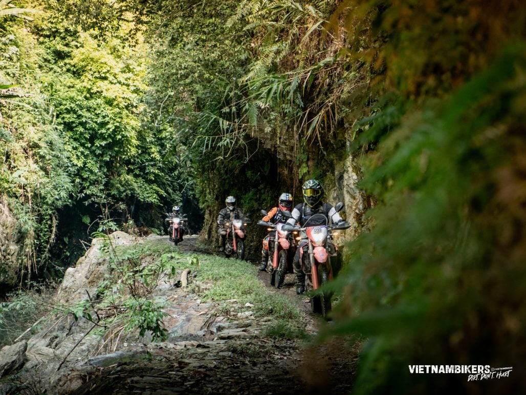 Best Time to Ride to Ba Be Lake – A Seasonal Guide for Motorbike Riders - Motorbike Tour VietnamBikers