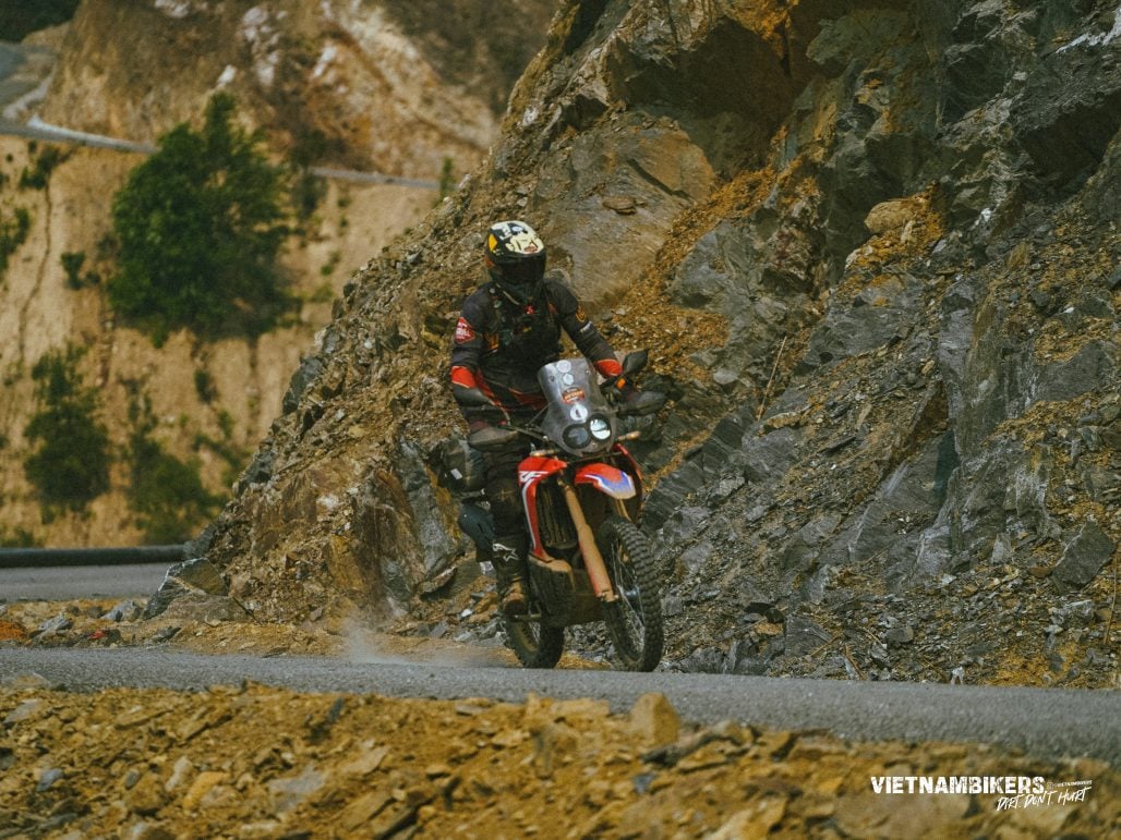 Top 7 Scenic Mountain Passes in Vietnam - Motorcycle Tours in Vietnam Top 7 Scenic Mountain Passes in Vietnam - Motorbike Tour VietnamBikers